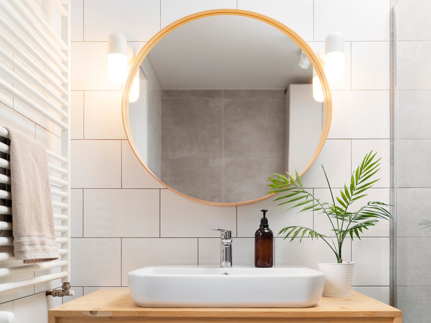 Vanity & Bathroom Mirrors