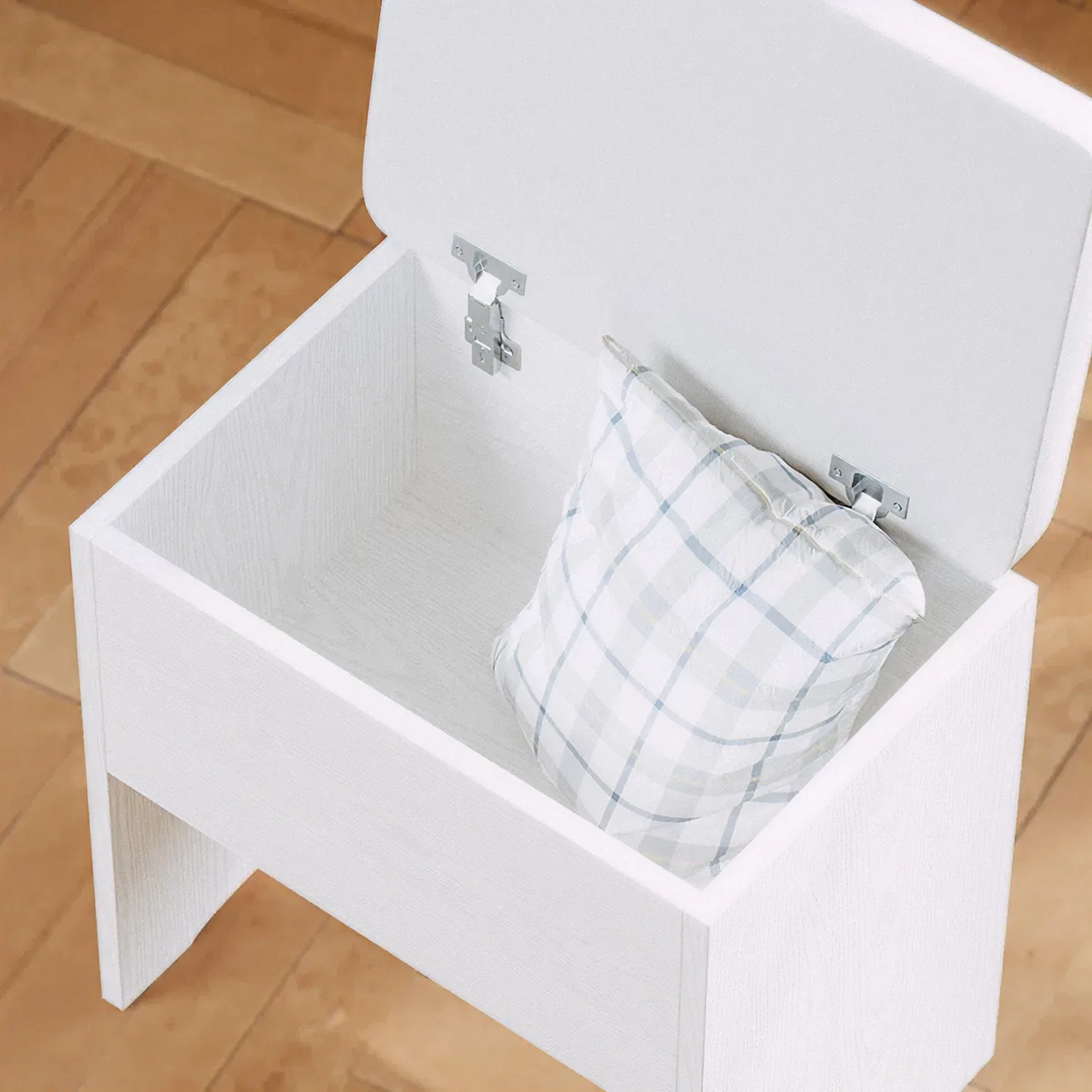 Vast Dressing Table Limited Set